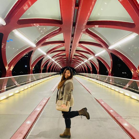 Meet your Posher, Jan - Picture 1 of 1